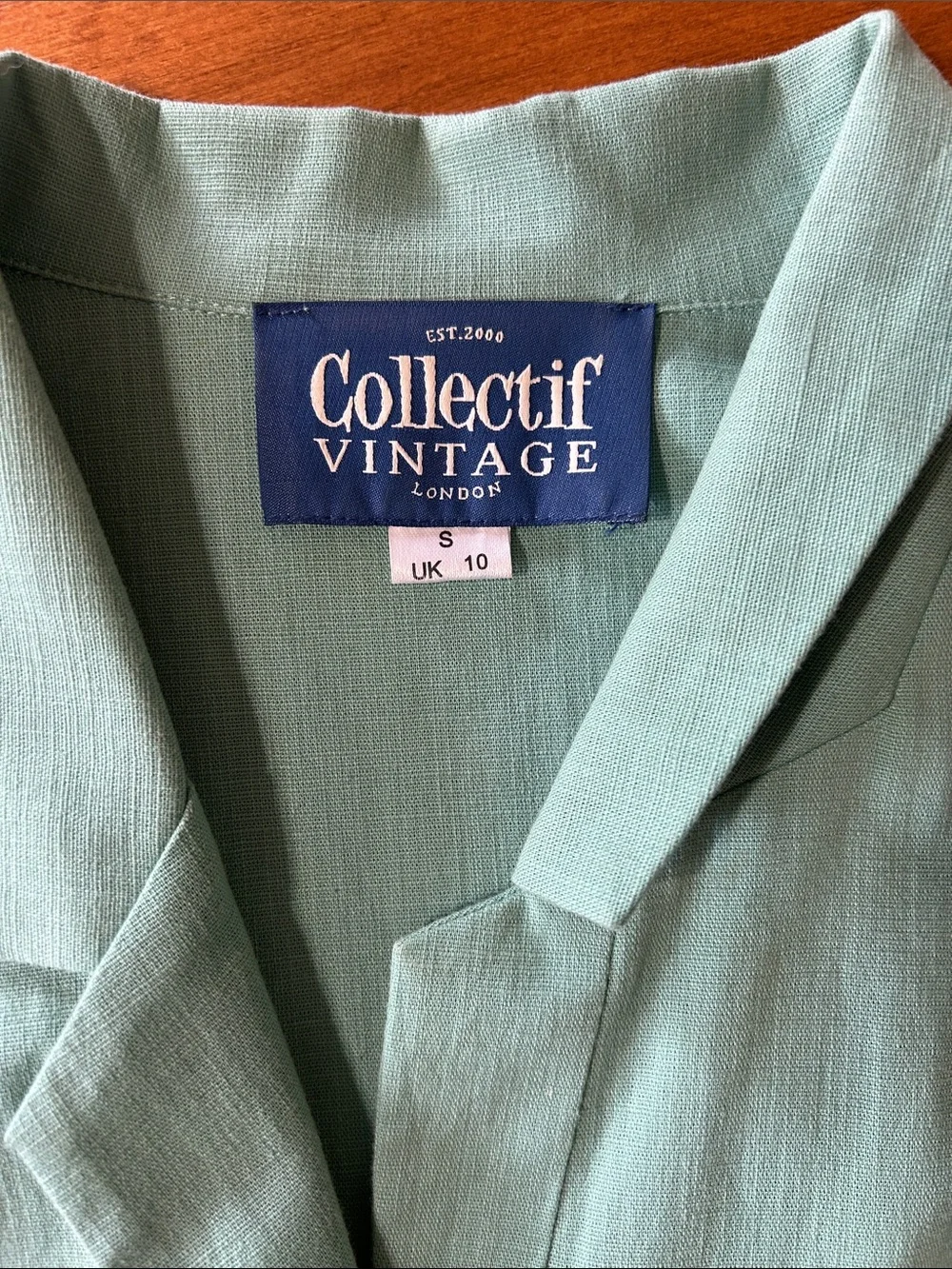 Collectif - Retro-Style Nurse Pencil Dress - Picture 5 of 11